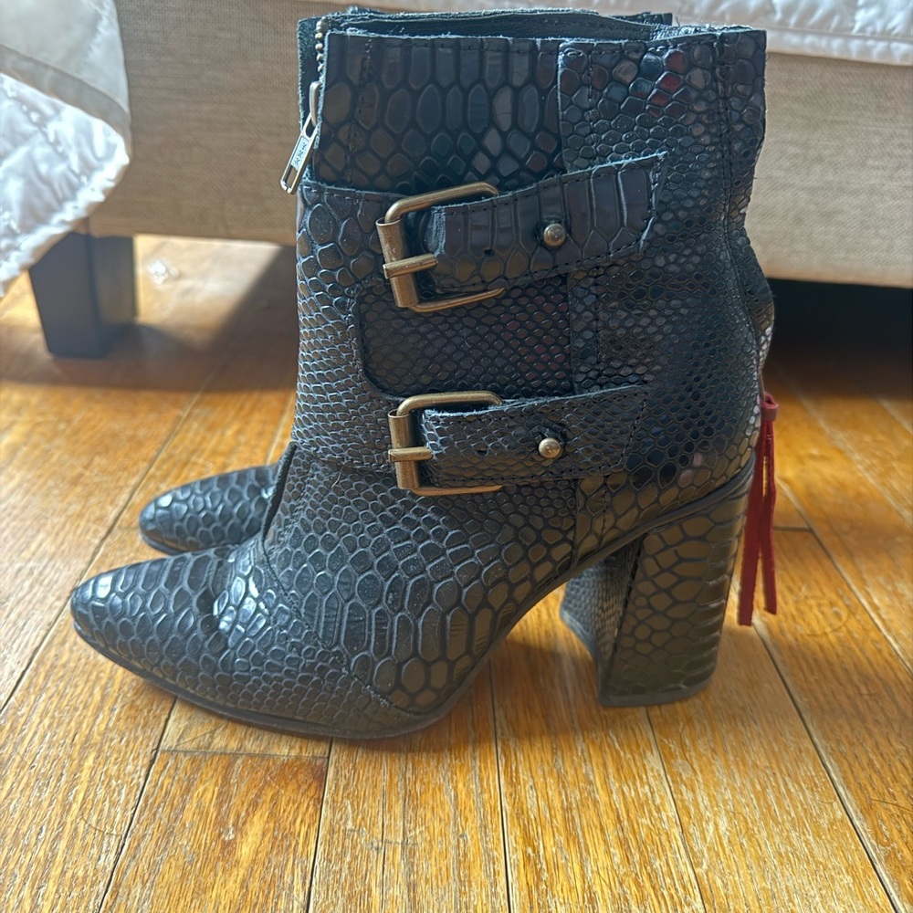 Freebird by Steven Snakeskin booties